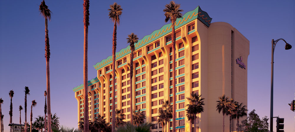 Disney's Paradise Pier Hotel