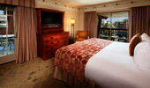 An additional bedroom in a 3-bedroom Artisan Suite