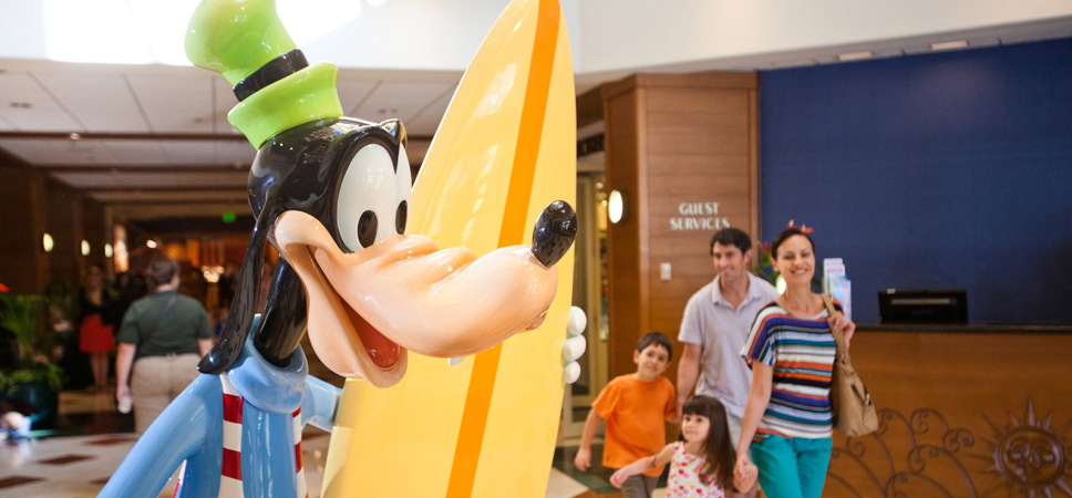 The landmark Goofy statue in the lobby of Disney's Paradise Pier Hotel.